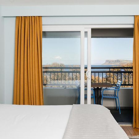 Marine Hotel Ballycastle Esterno foto